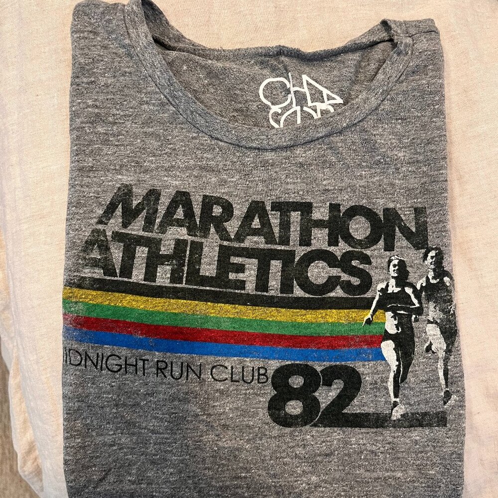 NWOT Chaser brand gray t-shirt Marathon Athletics - size L
